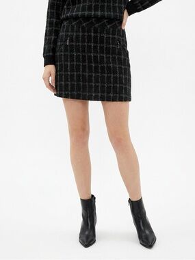 ✌️4 for $20✌️ Mariloup Wolfe knit skirt